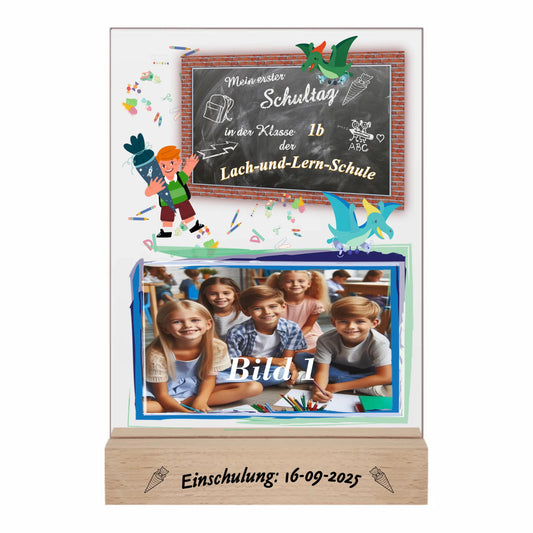 personalisierter-fotoaufsteller-15x20cm-mit-foto-name-der-schule-und-der-klasse-mit-graviertem-standfuß-mit-einschulungsdatum