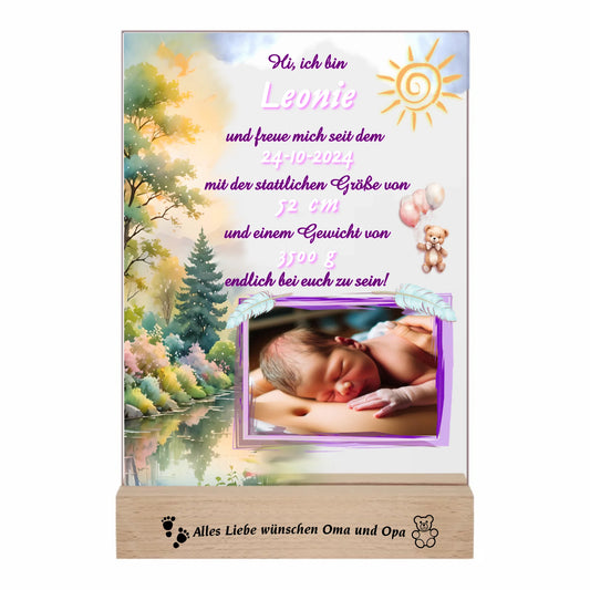 acrylglas-fotoaufsteller-15x20cm-mit-graviertem-standfuß-aus-holz-personalisierter-steckbrief-mit-geburtsdaten-und-foto-hauptfarbe-des-designs-pink-und-pasteltoene-standfuss-mit-wunschtext-graviert