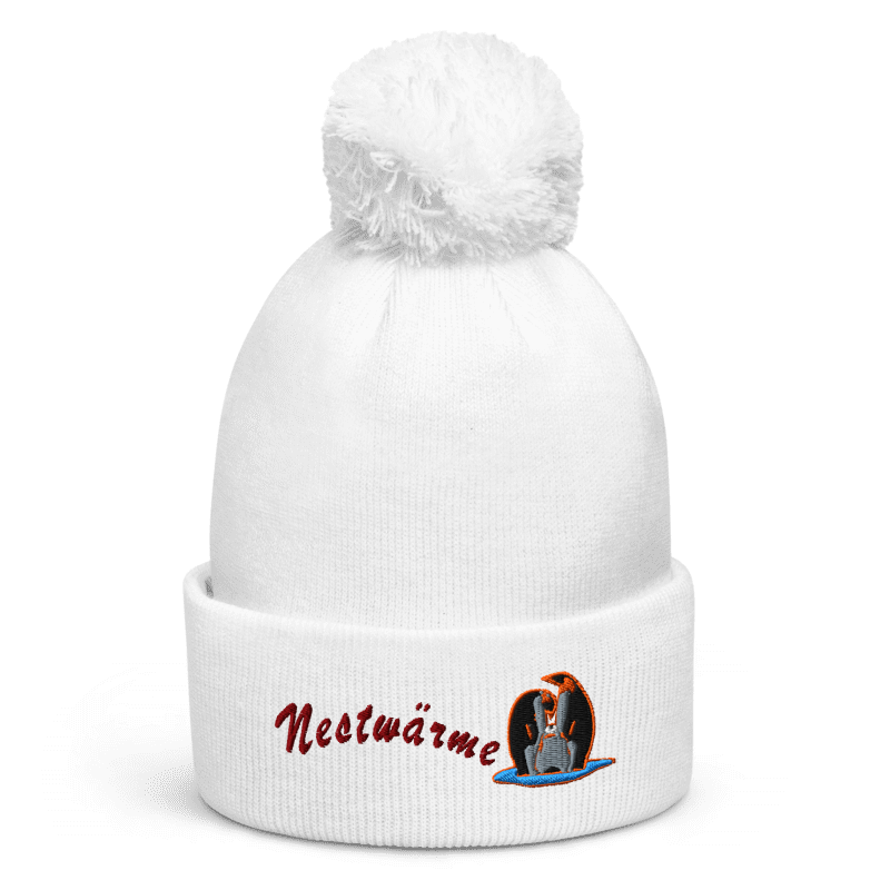 bestickte-beanie-weiss-mit-bund-und-bommel-motiv-pinguin-familie-und-schriftzug-nestwaerme