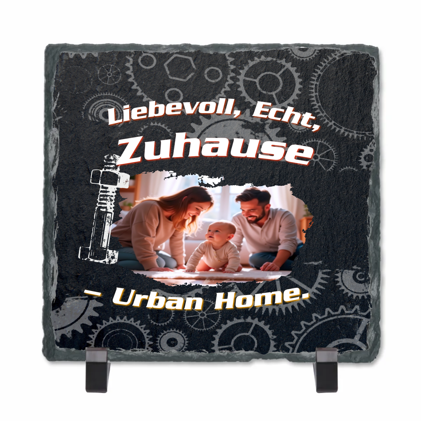 personalisierte-schieferplatte-schwarz-15x15-zentimeter-mit-standfuß-im-industrial-look-mit-foto-und-spruch-liebevoll-echt-zuhause-urban-home-und-mit-motiven-wie-zahnräder-und-schraube