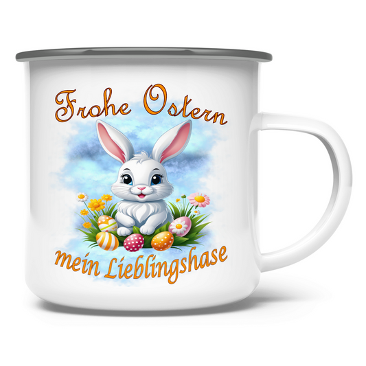 weisse-emailletasse-mit-silbernen-rand-und-hasenmotiv
