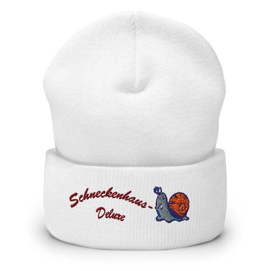 muetze-mit-breitem-bund-weiss-bestickt-mit-motiv-lustige-schnecke-und-schriftzug-schneckenhaus-deluxe