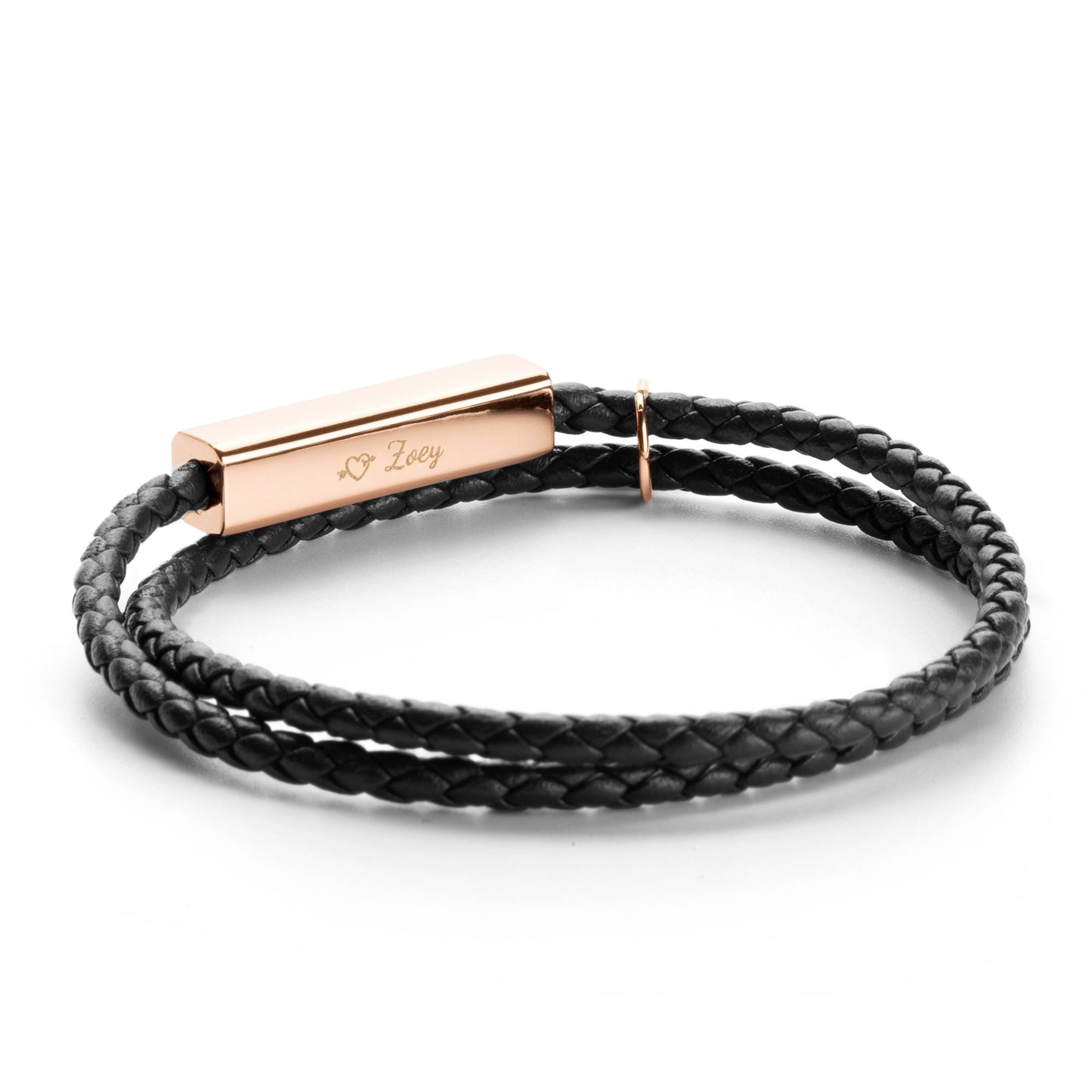 armband-mit-gravurfuer-freundin-ansicht-von-rueckseite
