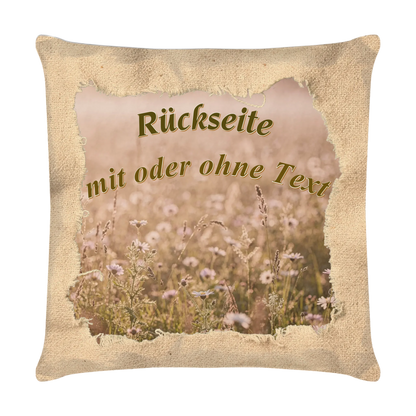 kissen-40x40-cm-rueckseite-personalisiert-mit-text-in-zwei-zeilen-rand-in-leinen-optik-hintergrund-dezente-blumenwiese