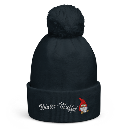 bestickte-beanie-navy-mit-bund-und-bommel-motiv-frecher-wichtel-und-schriftzug-winter-muffel