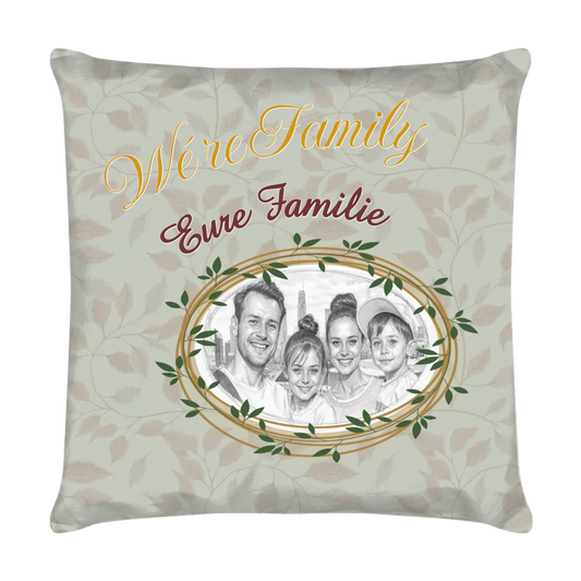 familien-kissen-personalisiert-mit-foto-als-zeichnung-und-familienname-40x40-cm-mintgrün-vorderseite