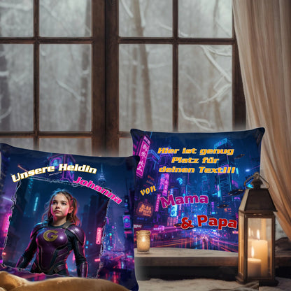 superhelden-kissen-mit-foto-fuer-maedchen-40x40-cm-vorderseite-und-rueckseite-mit-text-und-namen