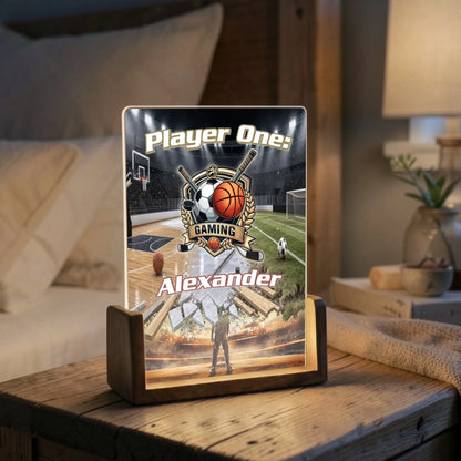 personalisierte-gaming-lampe-mit-player-one-schriftzug-und-namen-auf-nachttisch