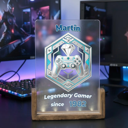 gaming-lampe-personalisiert-mit-namen-und-controller-motiv-vor-gamingcomputer