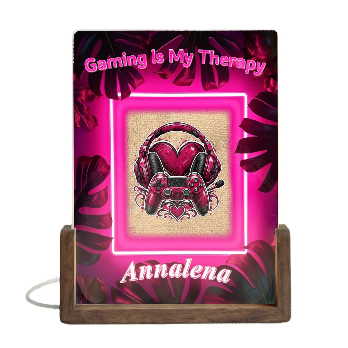 gaming-therapy-motiv-mit-beerenpinkem-herz-headset-pinkem-rahmen-und-dunklen-pflanzenblaettern