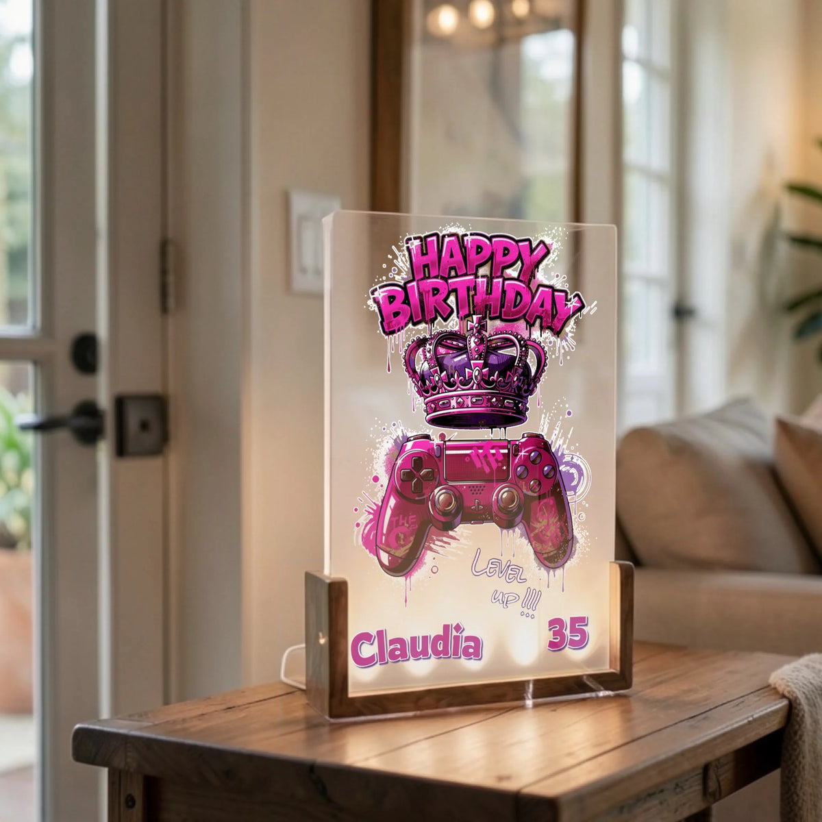 led-acryl-lampe-happy-birthday-controller-pink-als-geburtstagsgeschenk-auf-wohnzimmertisch