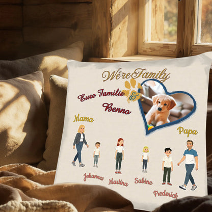 familien-kissen-personalisiert-leinenoptik-mit-namen-foto-von-hund-und-illustrierter-familie