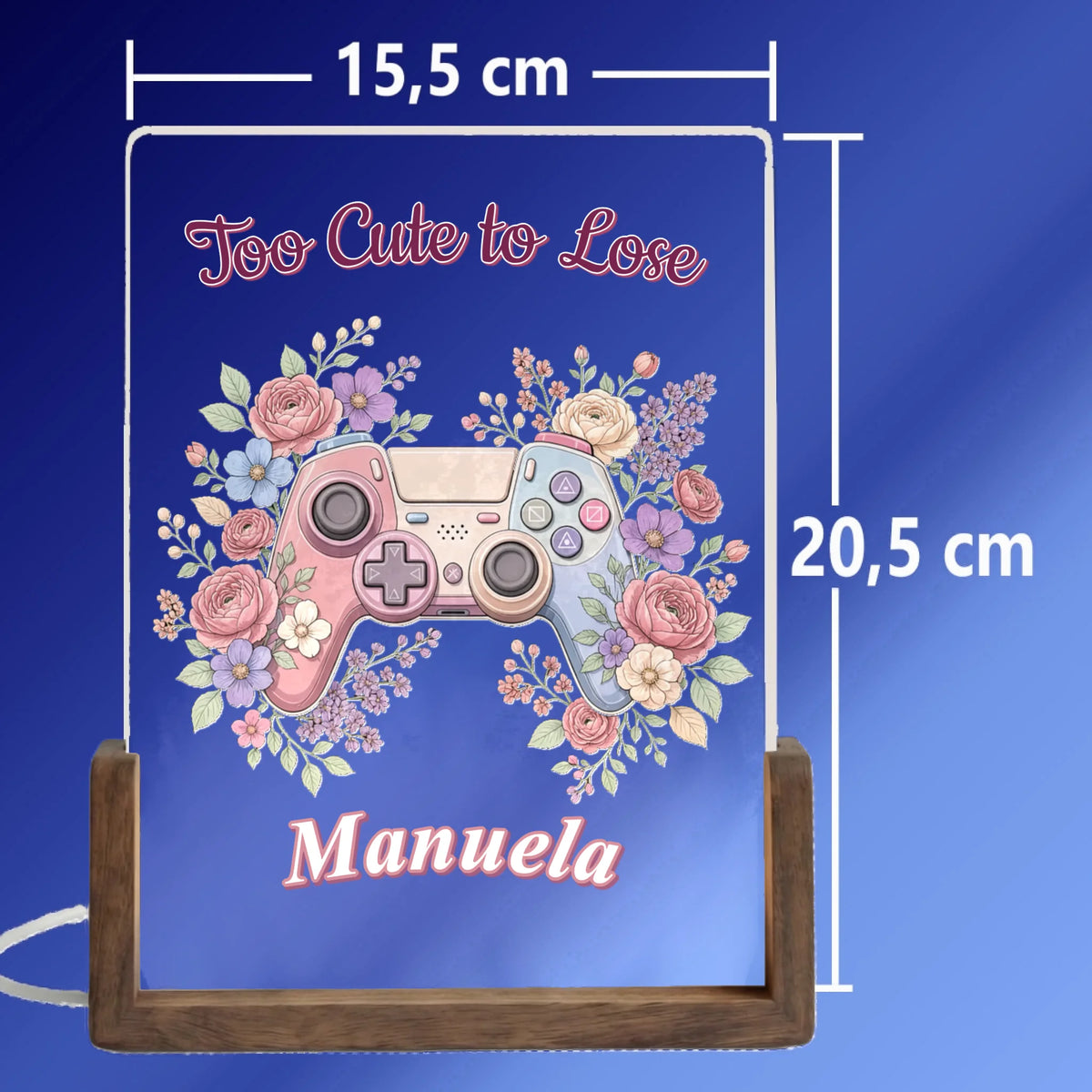 groesse-der-personalisierten-led-acryl-lampe-mit-15,5-x-20,5-cm-motivflaeche-und-holzsockel