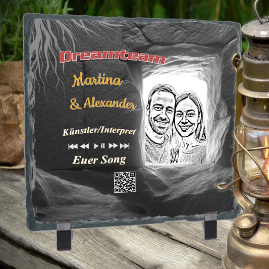 musik-bild-fuer-paare-mit-skizze-aus-hochgeladenem-foto-und-waehlbarem-lieblings-song-mit-qr-code