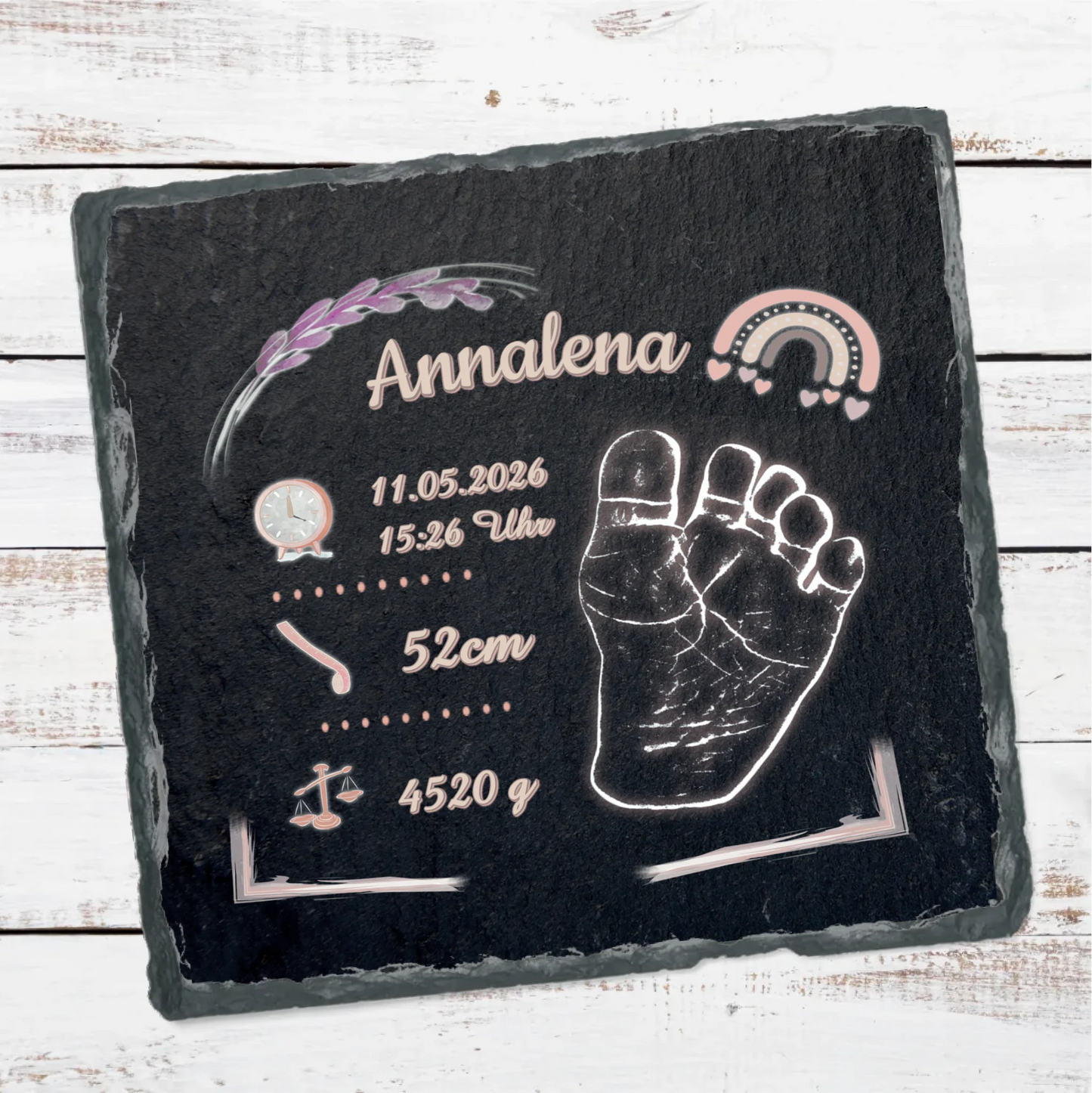 schieferplatte-personalisiert-mit-fussabdruck-aus-echtem-schiefer-mit-rosa-design-15x15-cm