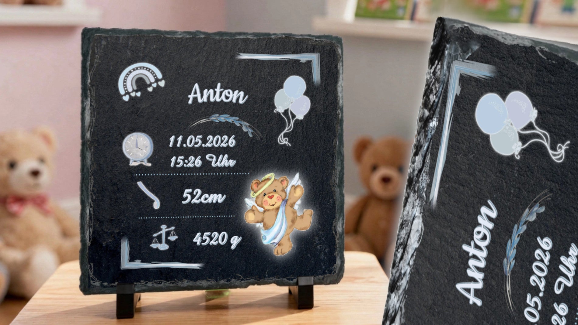 personalisierte-schieferplatte-15x15-cm-mit-geburtsdaten-daneben-grossaufnahme-kante-der-schieferplatte