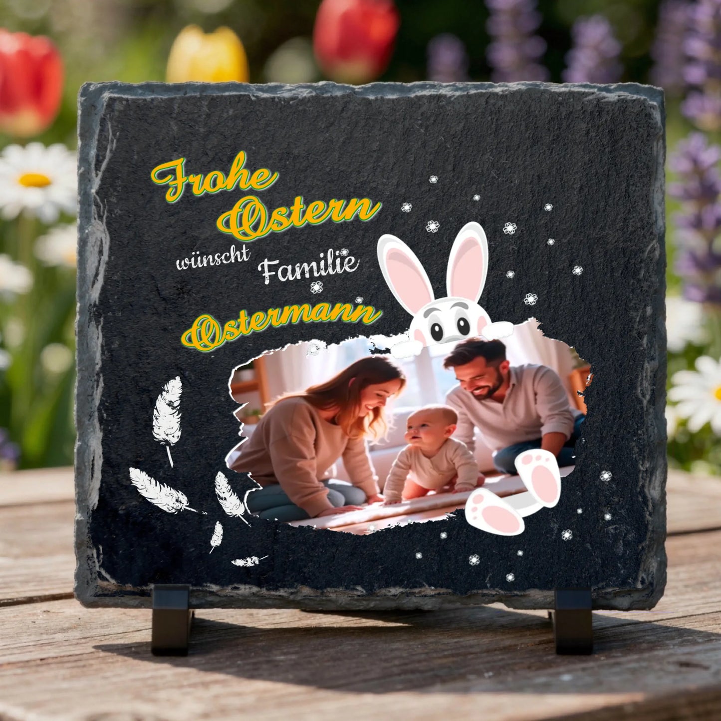 fotogeschenk-familie-zu-ostern-personalisierte-schieferplatte-mit-foto-und-familienname-mit-osterhasen-motiv